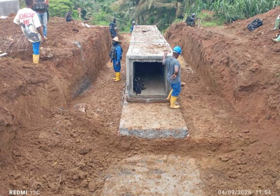 Route Kumba-Ekondo Titi : les travaux d’assainissement se renforcent